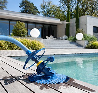 Einfach und erschwinglich: hydraulische Poolreiniger